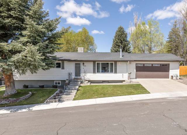 Property at 3193 Scenic View Dr, Elko, NV 89801, 4 beds, 3 baths