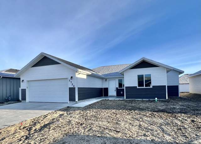 Property at 2801 Incline Ave, Elko, NV 89801, 3 beds, 2 baths