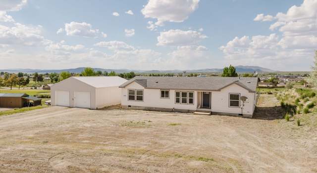 Photo of 343 Oakshire Pl, Spring Creek, NV 89815