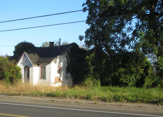 Property at 3808 3rd 3rd, Tillamook, OR 97141, 1 bed, 1 bath