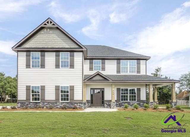Property at 426 Bellla Notte Cir, Warner Robins, GA 31088, 5 beds, 3 baths