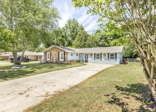 Property at 221 Scarborough Rd, Centerville, GA 31028, 4 beds, 2 baths