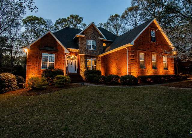Property at 205 Brantley Ridge Rdg, Warner Robins, GA 31088, 4 beds, 2.5 baths