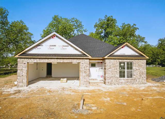 Property at 146 Village Cir, Cochran, GA 31014, 3 beds, 2 baths