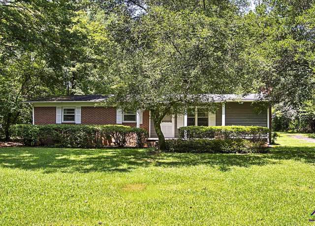 Property at 7350 Zebulon Rd, Macon, GA 31220, 3 beds, 1.5 baths