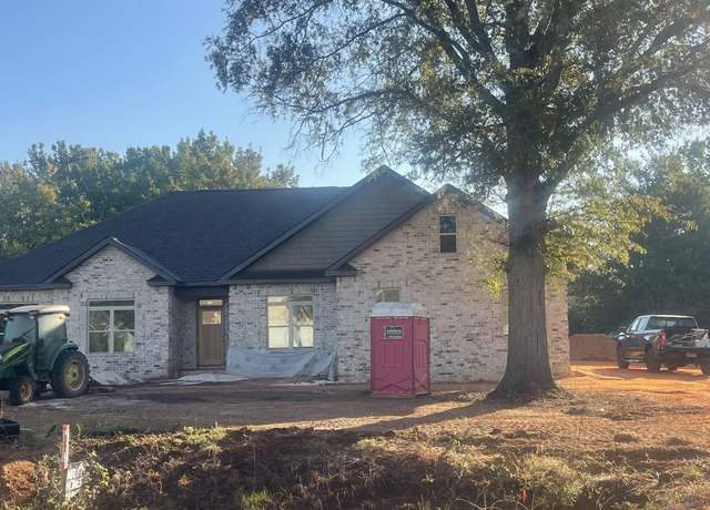 Property at 223 Peach Blossom Rd, Bonaire, GA 31005, 4 beds, 3 baths