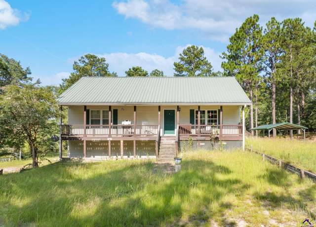 Property at 717 Moncrief Rd, Roberta, GA 31075, 3 beds, 3 baths