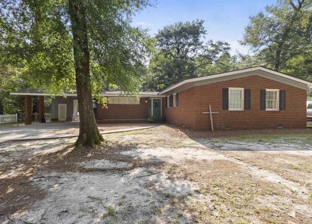 Property at 1013 Greenwood Dr Dr, Perry, GA 31069, 3 beds, 2 baths