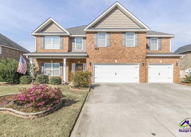 Property at 231 Black Hawke Lane Ln, Kathleen, GA 31047, 5 beds, 3 baths