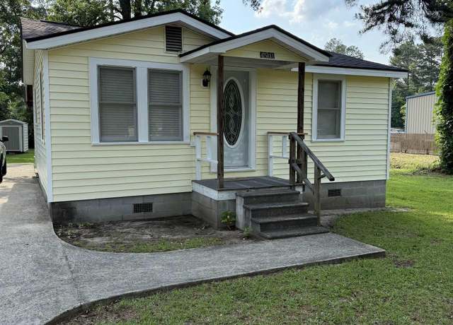 Property at 4501 Massey Rd, Macon, GA 31206, 2 beds, 1 bath