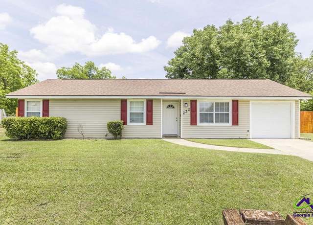 Property at 222 Oxford Ln, Warner Robins, GA 31093, 3 beds, 2 baths