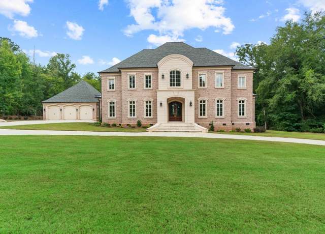 Property at 726 Dunblane Dr, Macon, GA 31210, 6 beds, 6 baths
