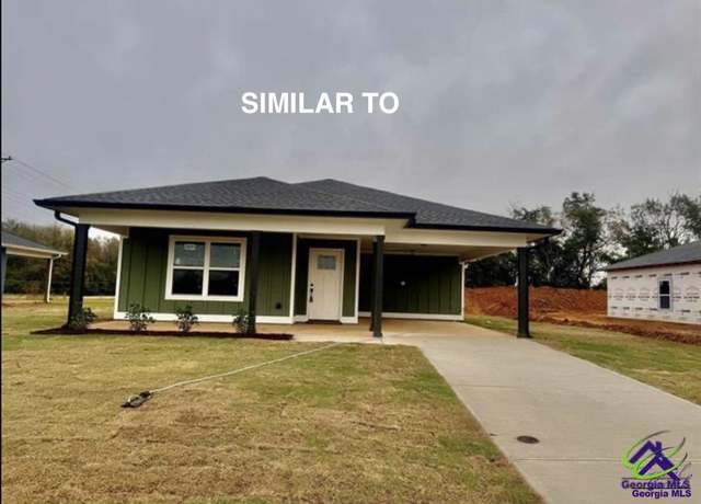 Property at 104 Dogwood Ave, Vienna, GA 31092, 2 beds, 2 baths