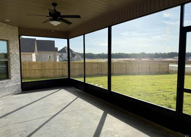 Property at 329 Willowbrook Ln, Kathleen, GA 31047, 6 beds, 5 baths