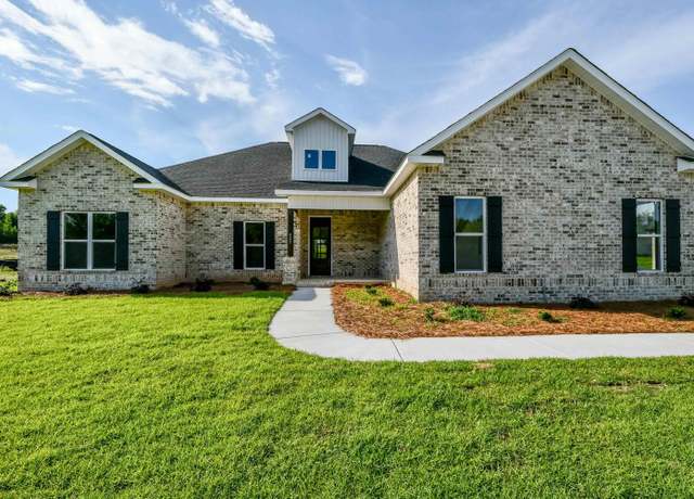 Property at 422 Cannon Point Dr, Bonaire, GA 31005, 4 beds, 2 baths