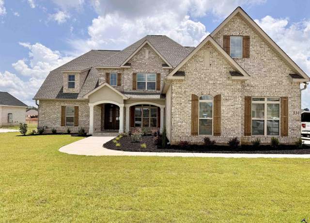 Property at 331 Willowbrook Ln, Kathleen, GA 31047, 5 beds, 4.5 baths