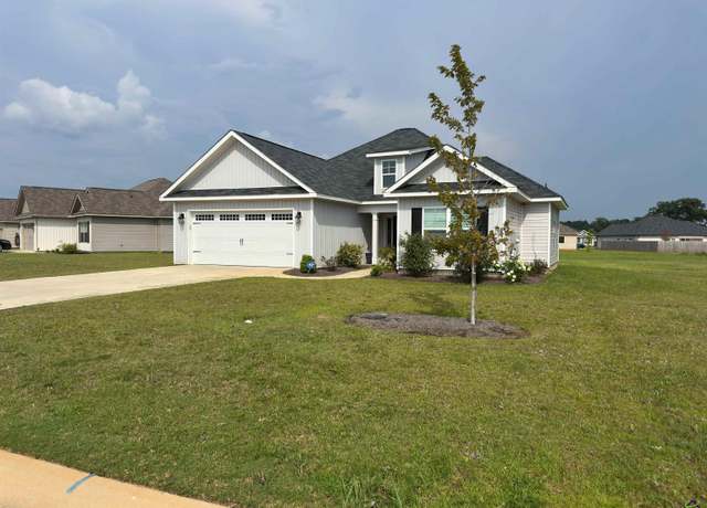Property at 135 Sadie Heights Blvd Blvd, Perry, GA 31069, 4 beds, 2 baths