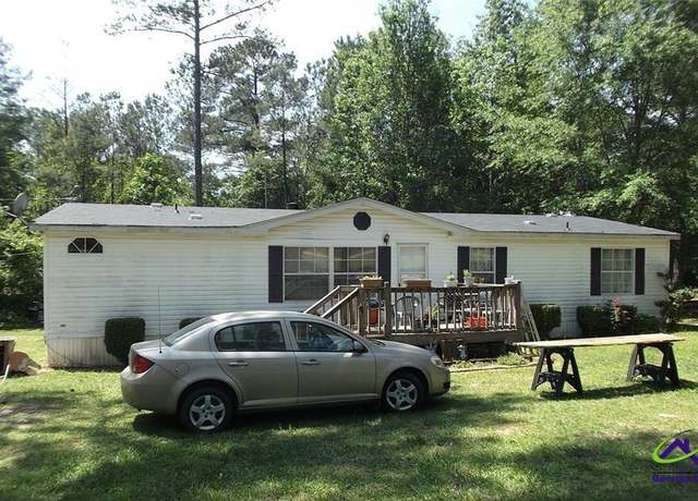 Property at 1800 Cummings Rd, Fort Valley, GA 31030, 3 beds, 2 baths