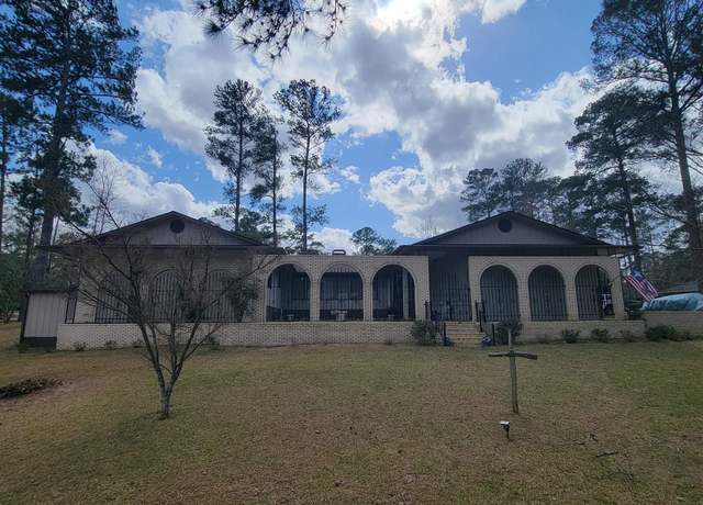 Property at 9 Pine Level Dr, Hawkinsville, GA 31036, 4 beds, 3.5 baths