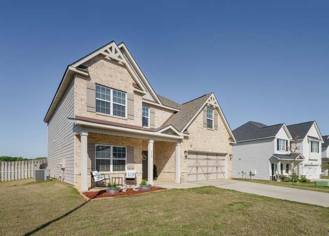 Property at 215 Shoshone Cir, Kathleen, GA 31047, 5 beds, 3 baths