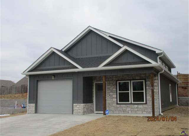 Property at 65 Ables Way, GA 30736, 3 beds, 2 baths