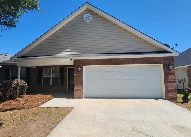 Property at 137 Amber Dr, Byron, GA 31008, 3 beds, 2 baths