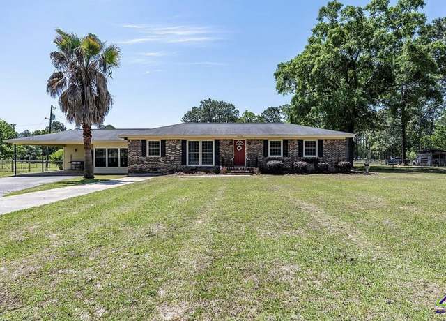 Property at 6022 Elliott Dr, Albany, GA 31705, 3 beds, 1.5 baths