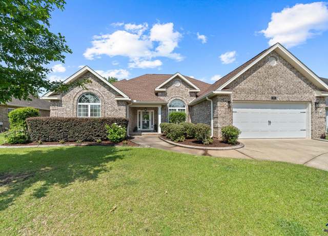Property at 106 Suffolk Ln, Warner Robins, GA 31088, 3 beds, 2 baths