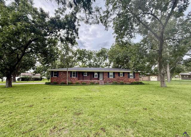 Property at 5741 Lawrence Ct, Macon, GA 31216, 3 beds, 2 baths