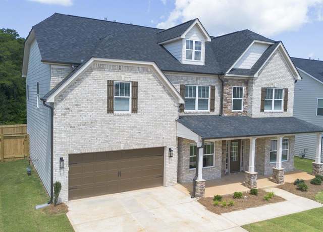 Property at 104 Garnet Dr, Bonaire, GA 31005, 4 beds, 4 baths