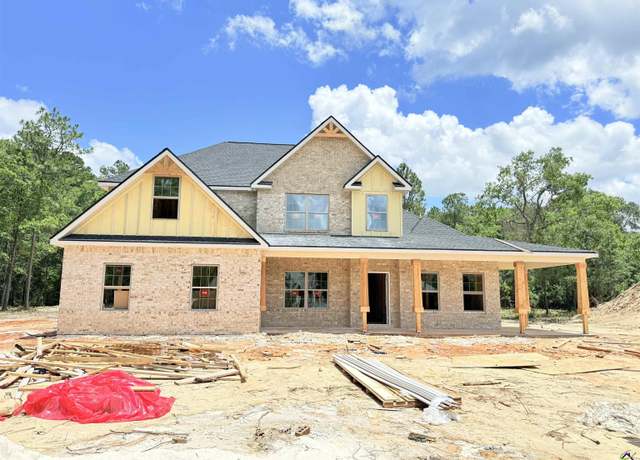 Property at 300 Air View Dr, Warner Robins, GA 31088, 4 beds, 3.5 baths