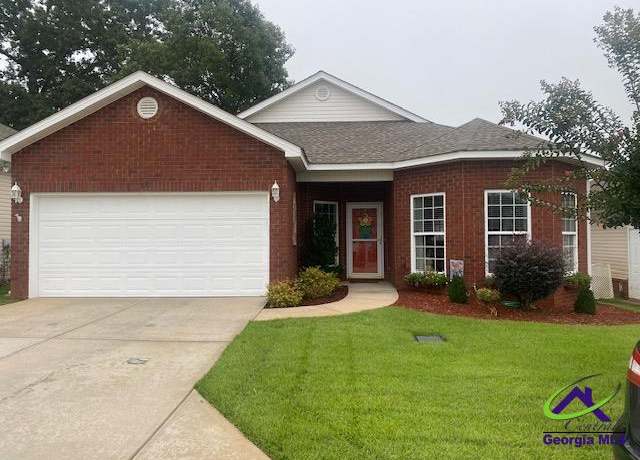 Property at 312 Spyglass Hill Drs, Perry, GA 31069, 2 beds, 2 baths