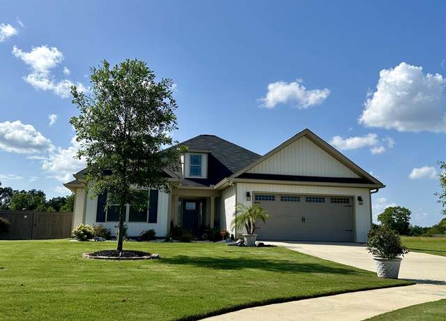 Property at 112 Rocky Rd, Perry, GA 31069, 4 beds, 2 baths