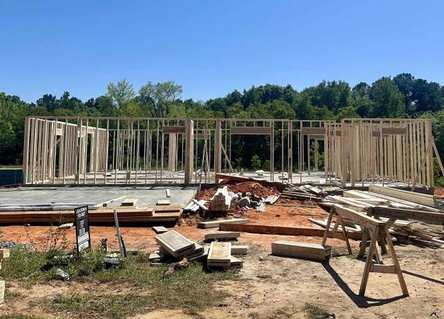 Property at 103 Reedy Ct, Perry, GA 31008, 3 beds, 2 baths