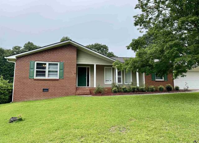 Property at 627 Todd Cir, Warner Robins, GA 31088, 3 beds, 2 baths