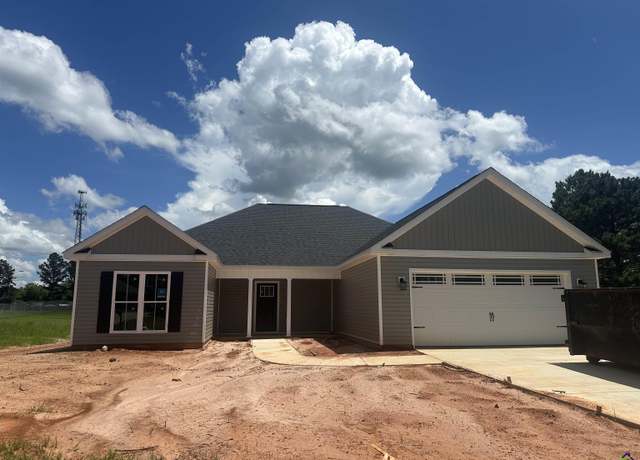 Property at 413 Longhorn Trl, Perry, GA 31069, 4 beds, 2 baths