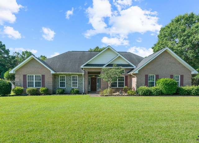 Property at 215 Red Bird Cir, Bonaire, GA 31005, 3 beds, 2 baths
