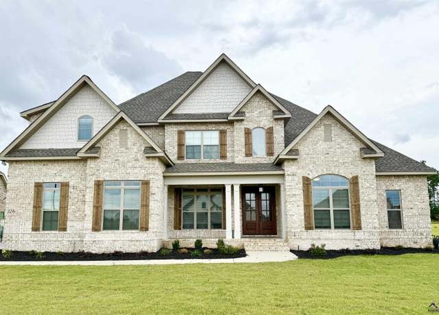 Property at 326 Willowbrook Ln, Kathleen, GA 31047, 5 beds, 4 baths
