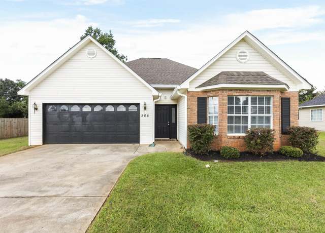 Property at 308 Peach Blossom Rd, Bonaire, GA 31005, 3 beds, 2 baths