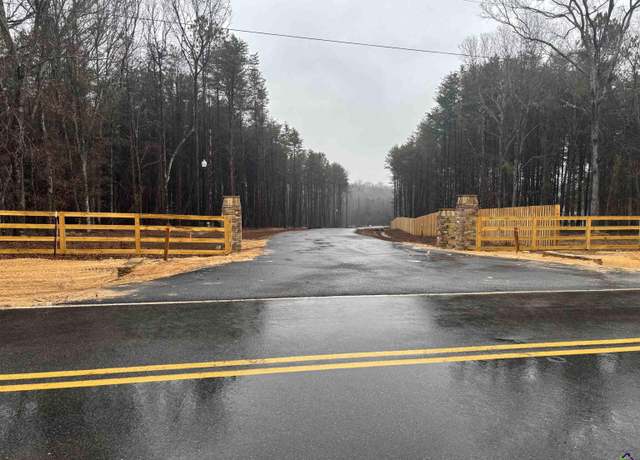 Property at 894 Bible Camp Rd, Byron, GA 31088