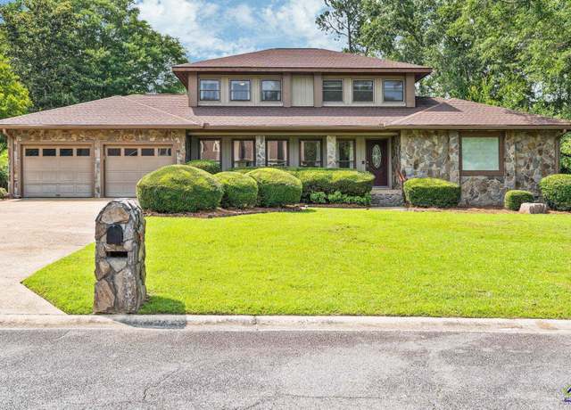 Property at 111 Bunkers Trl, Warner Robins, GA 31088, 4 beds, 2.5 baths