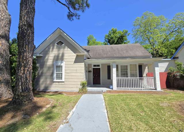 Property at 656 Woolfolk St, Macon, GA 31217, 2 beds, 2 baths