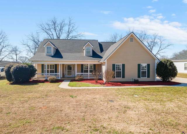 Property at 216 Duke Ln, Kathleen, GA 31047, 4 beds, 3 baths