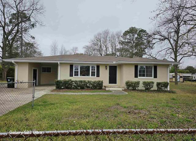 Property at 105 Sheridan Way, Warner Robins, GA 31088, 3 beds, 2.5 baths