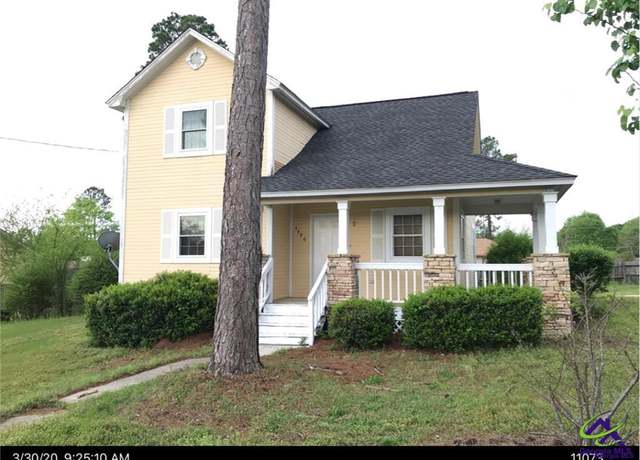 Property at 4496 Thrasher Cir, Macon, GA 31206, 3 beds, 2 baths