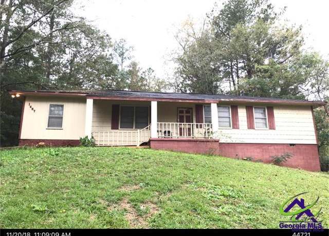 Property at 1467 New Castle Dr, Macon, GA 31204, 5 beds, 2 baths