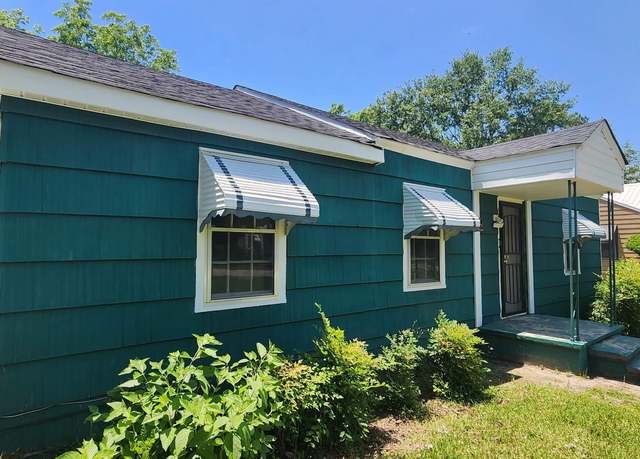 Property at 1250 Schley St, Macon, GA 31216, 3 beds, 2 baths
