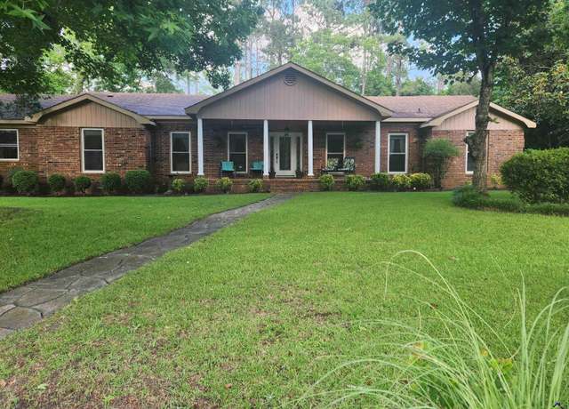 Property at 106 Fox Glen Dr, Warner Robins, GA 31088, 4 beds, 2.5 baths