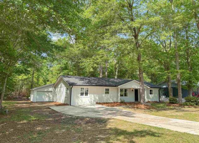 Property at 407 Frank Satterfield Rd Rd, Perry, GA 31069, 3 beds, 2 baths