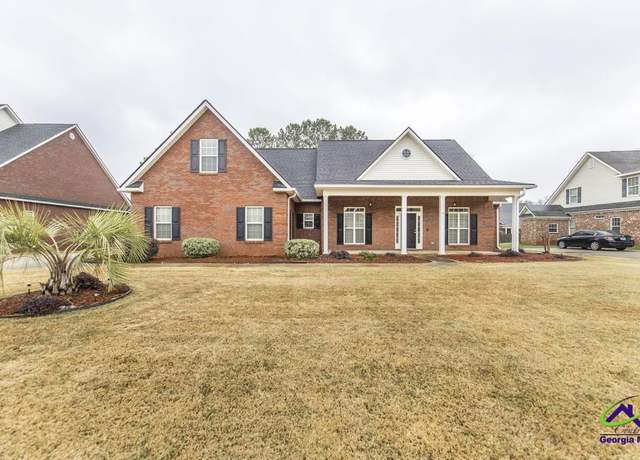 Property at 303 Estates Way Way, Warner Robins, GA 31088, 4 beds, 3.5 baths